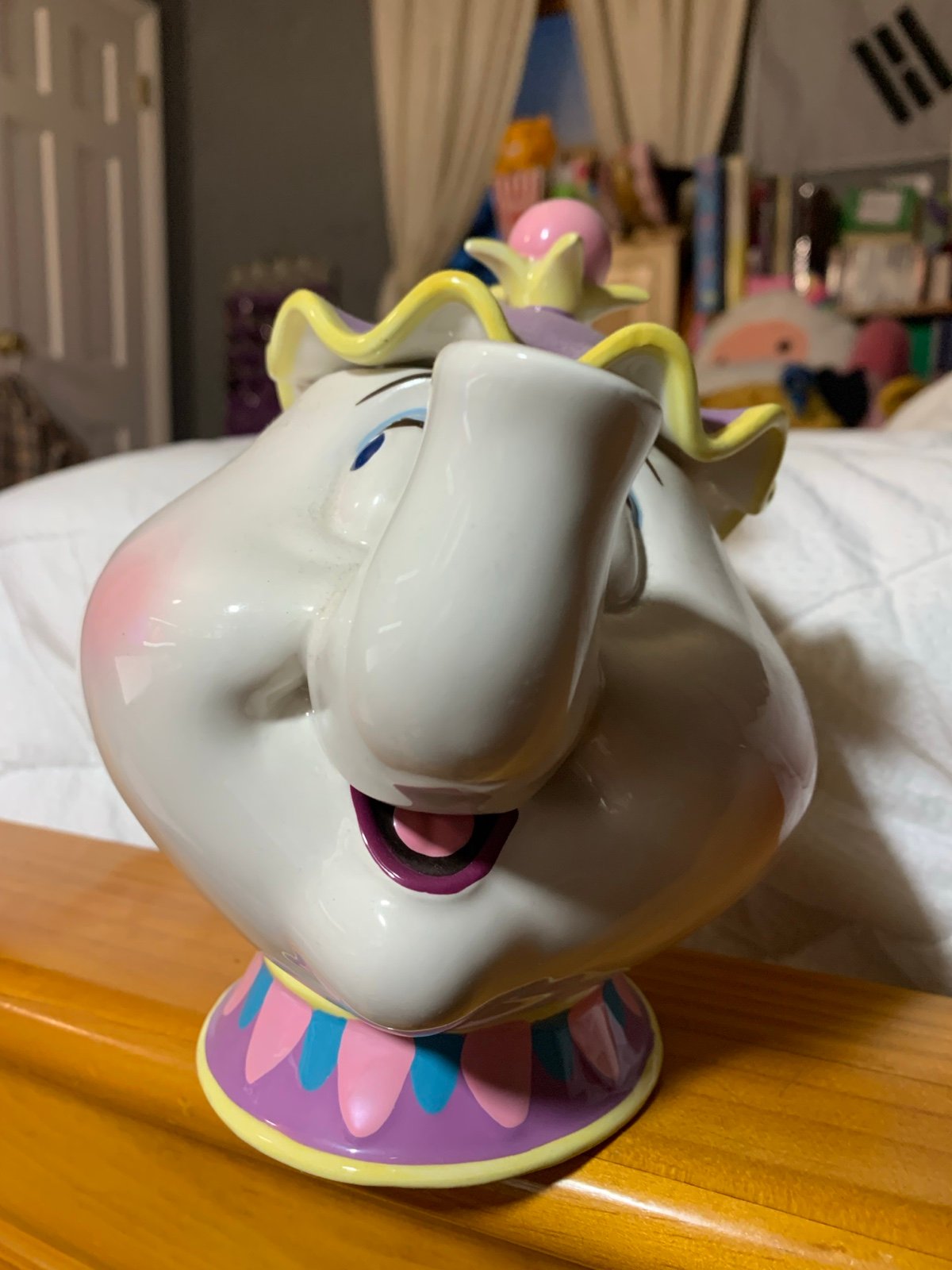 Mrs.Potts Handpainted Music Box