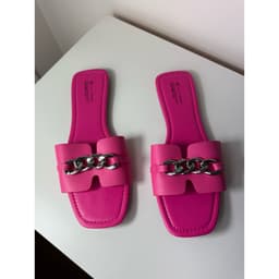 Item photo preview #3