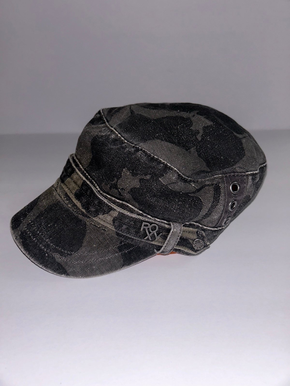 ROXY CAMO PRINT HAT