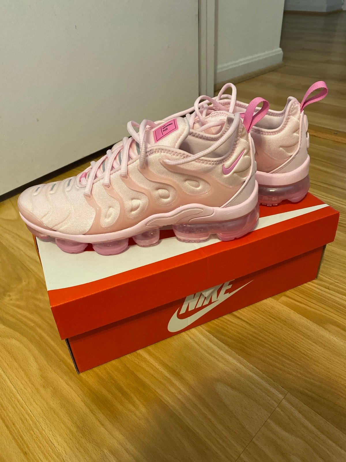 Women’s Nike Air Vapormax Plus Pink