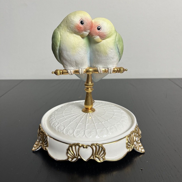 House of Faberge Lovebirds Porcelain Music Box Figurine The Faberge Guilded Cage