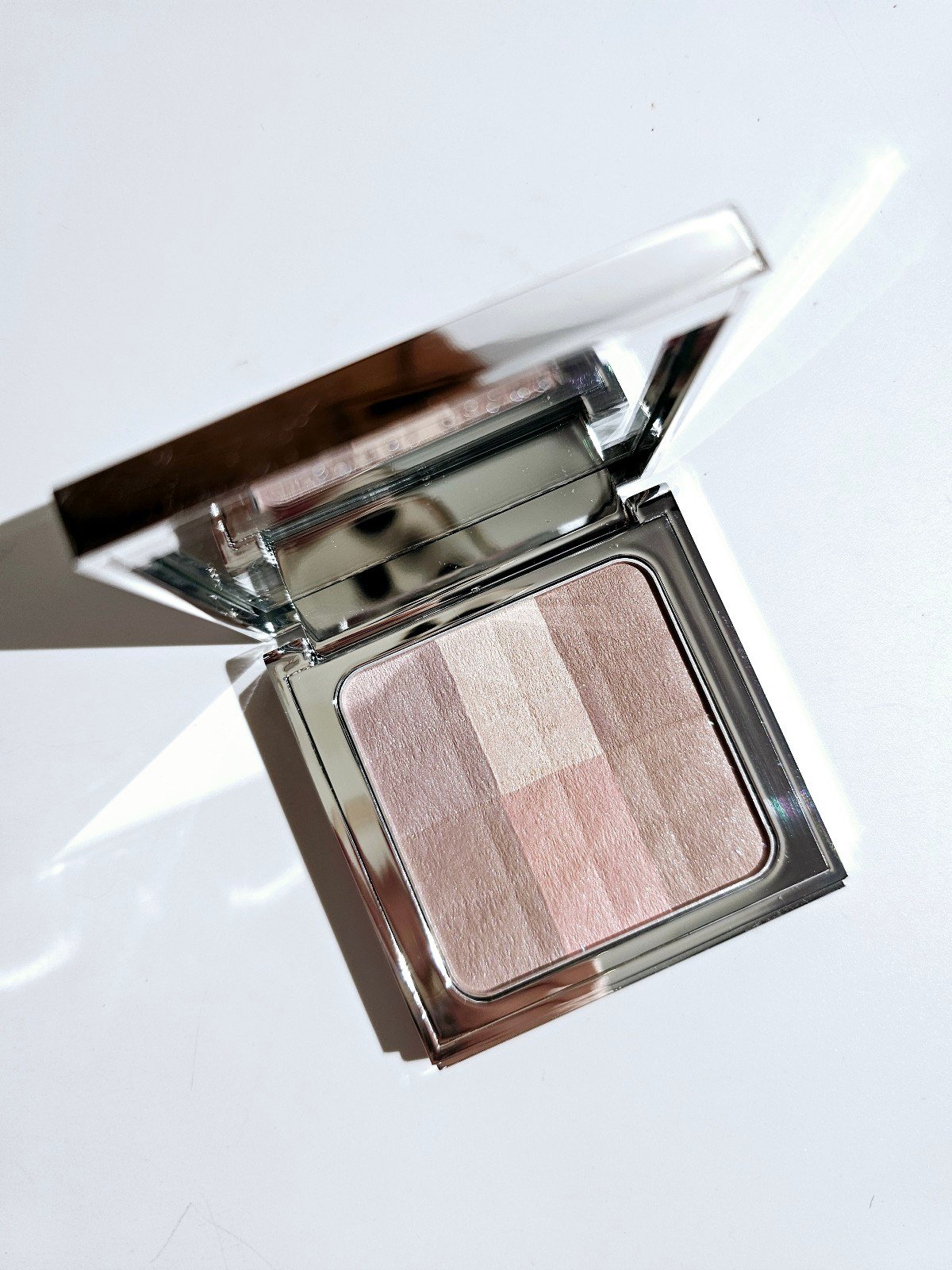 Bobbi Brown Brightening Finishing Powder Brightening Nudes New LE