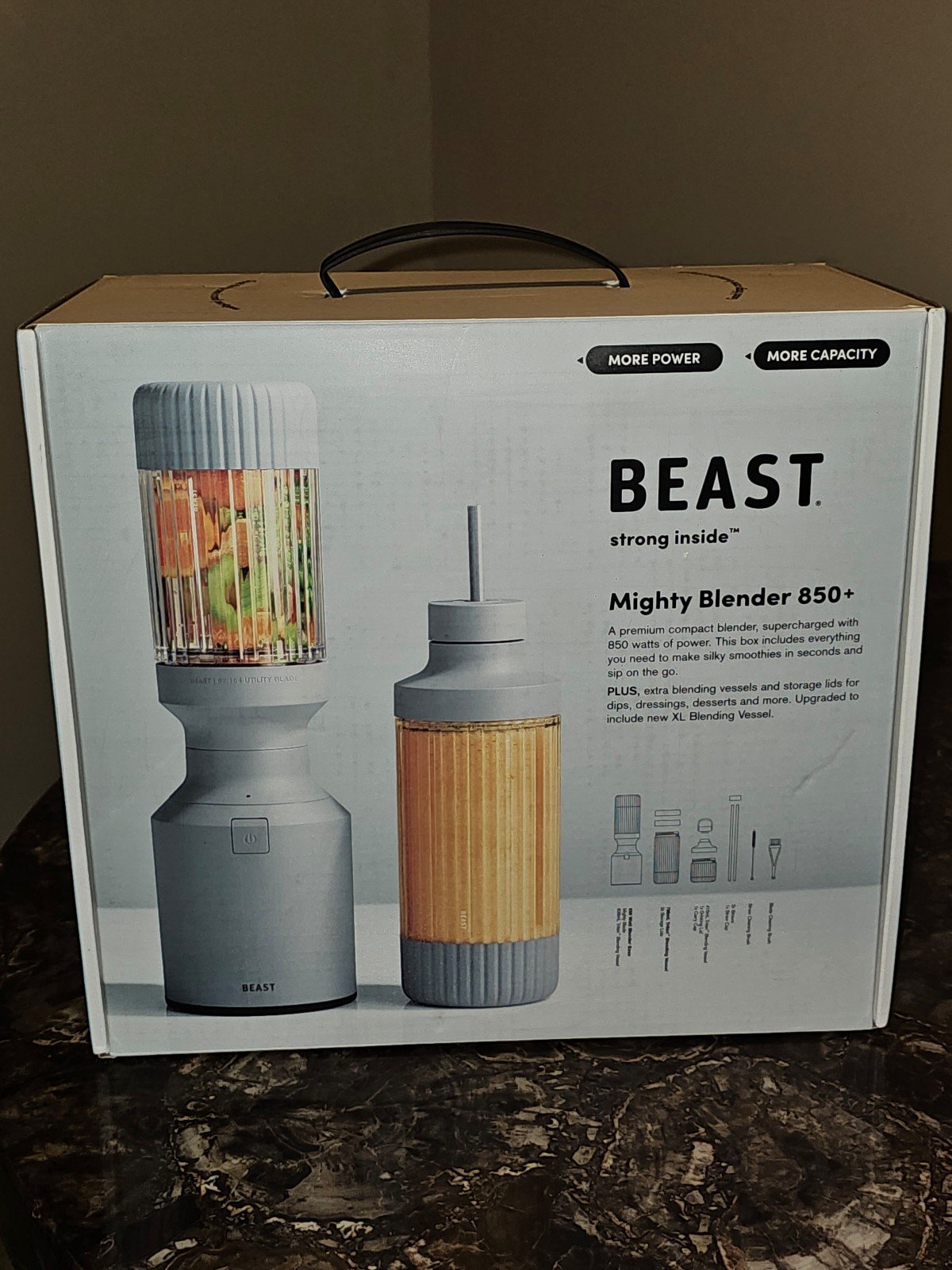 Beast Mighty Blender 850+