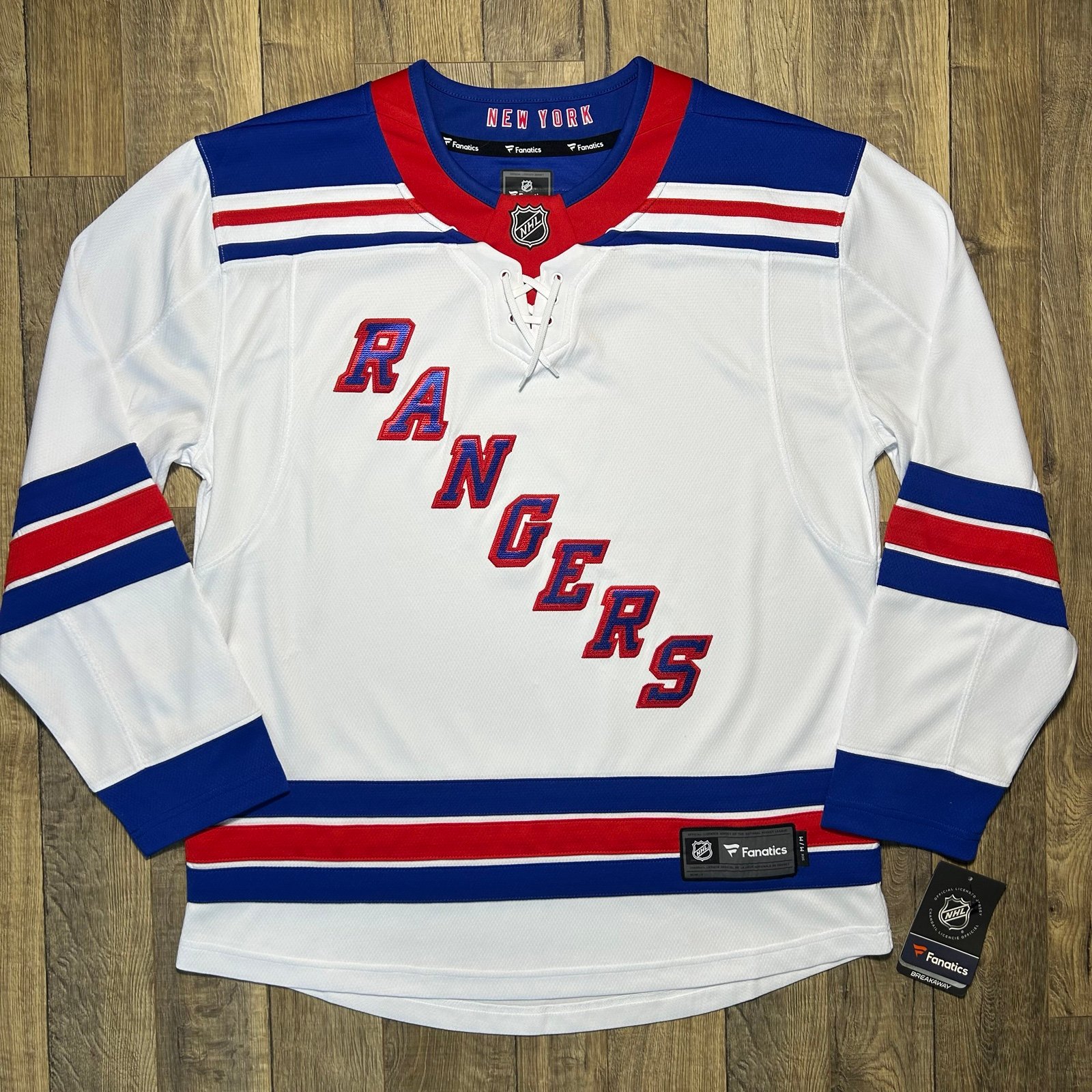 NWT New York Rangers Authentic Fanatics Breakaway NHL Hockey Jersey Men’s Medium