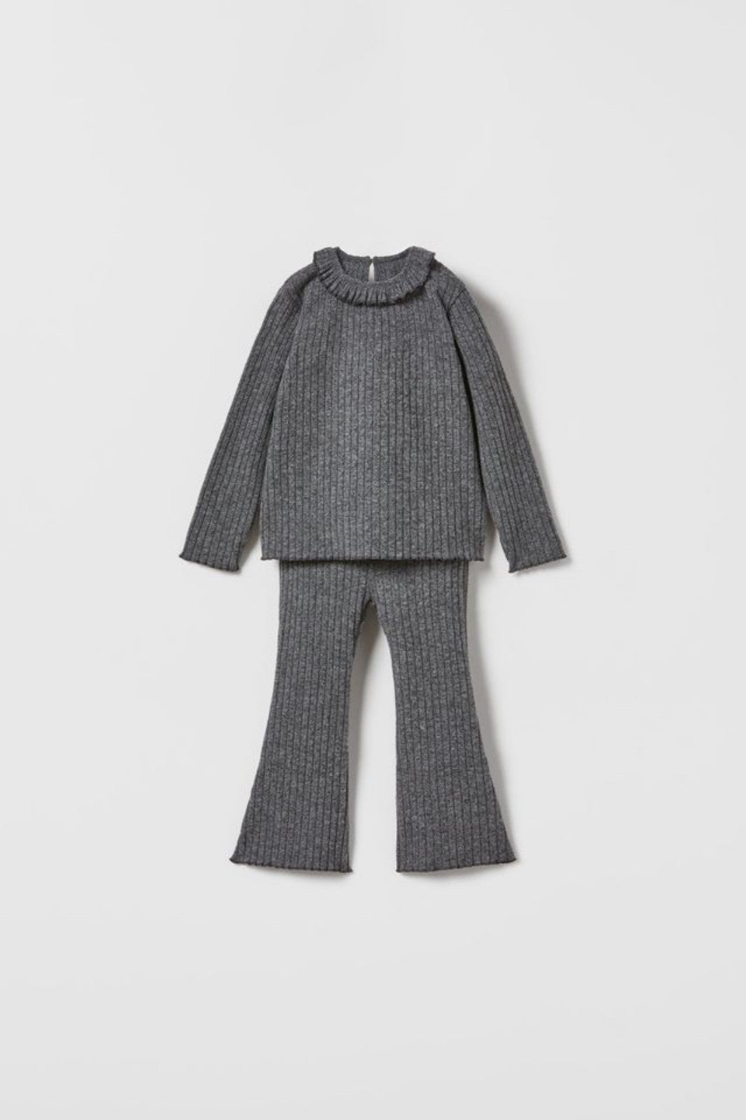 Zara kids RIBBED SOFT TOUCH SET. Pants and sweatshirt. Size 18-24