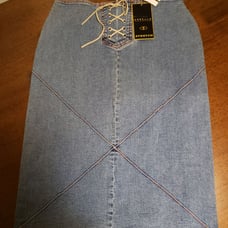 denim skirt