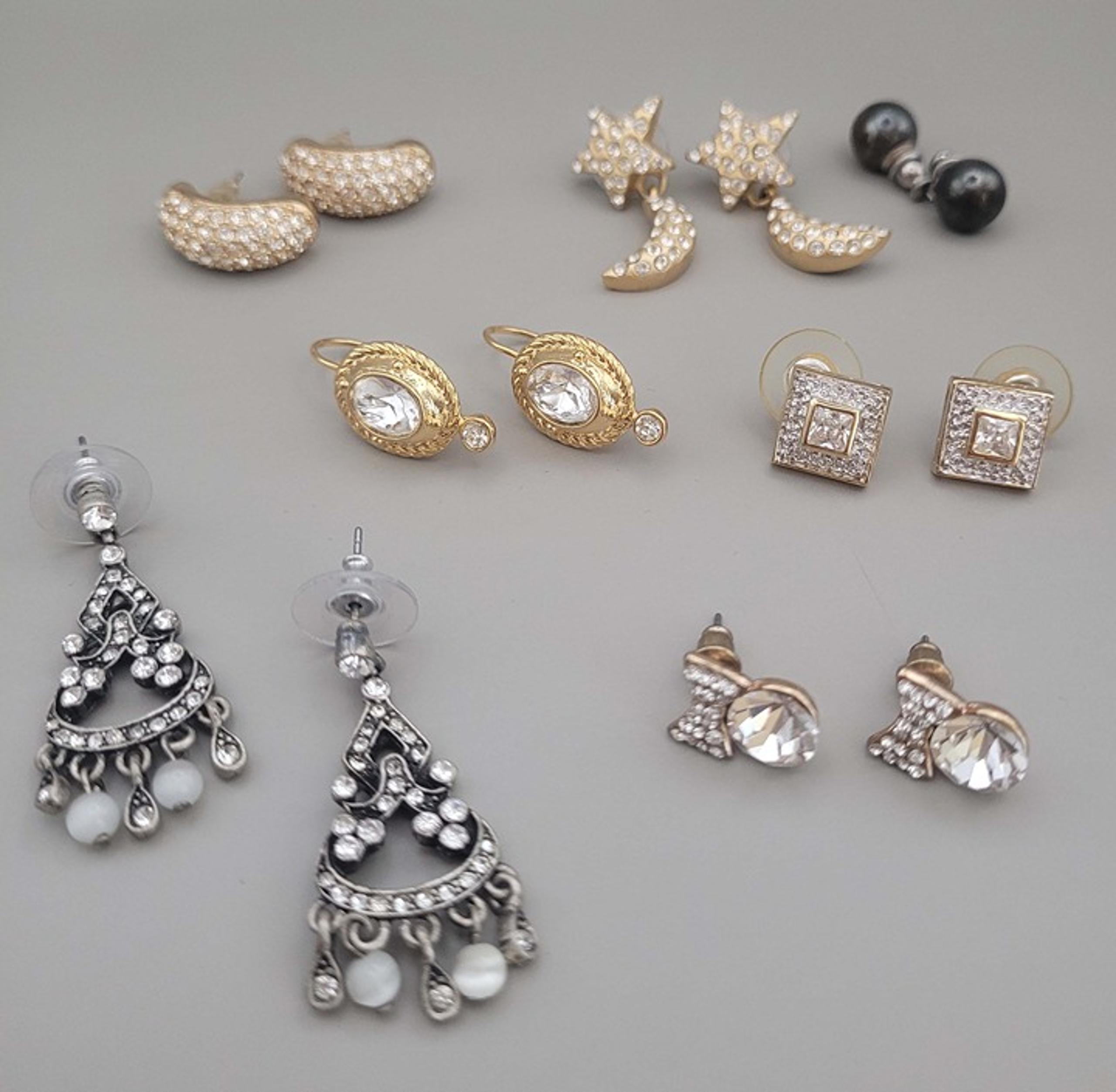 Sparkly earrings - costume jewelry