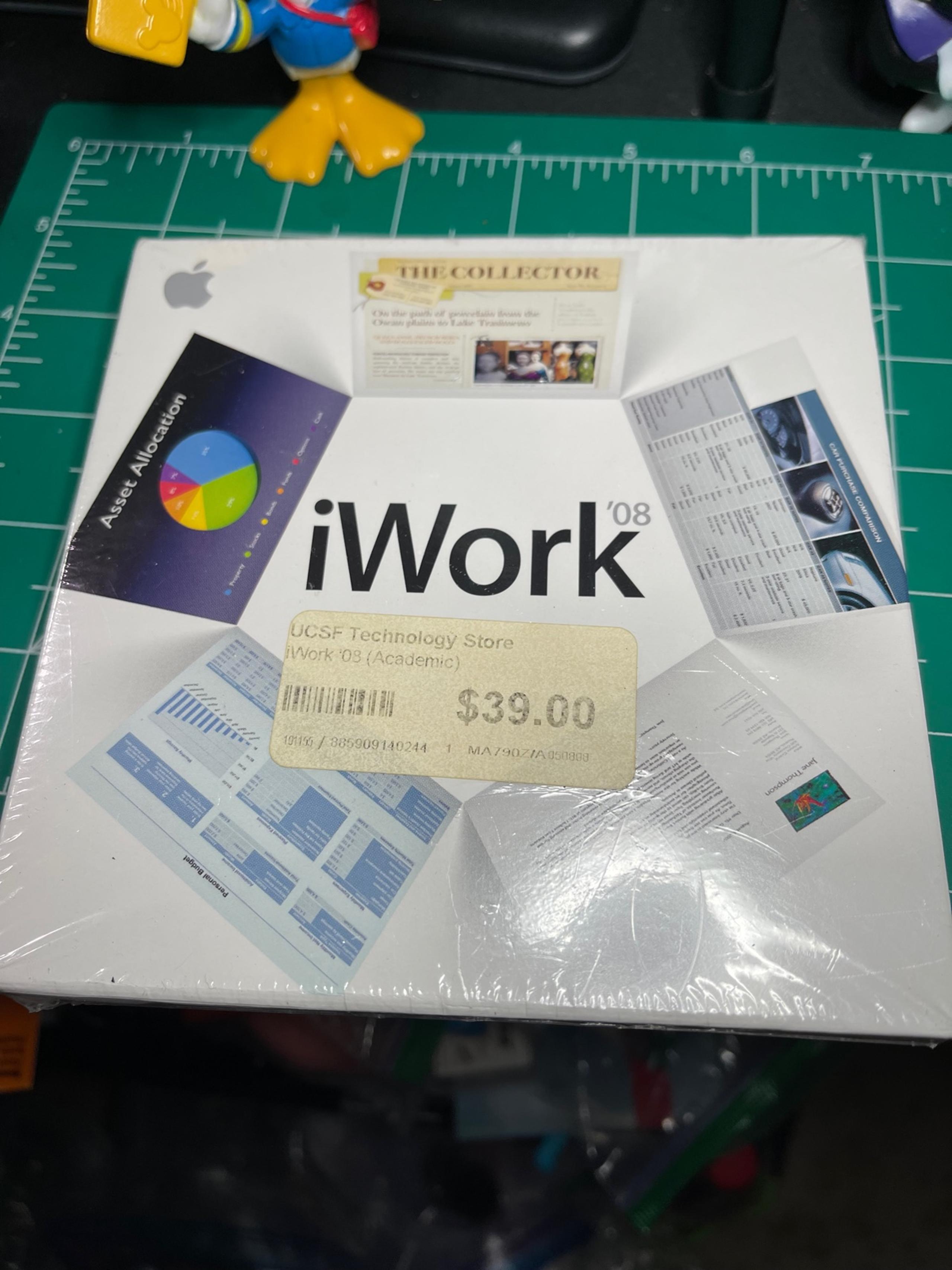 Apple iWork 08 Family Pack for Mac.