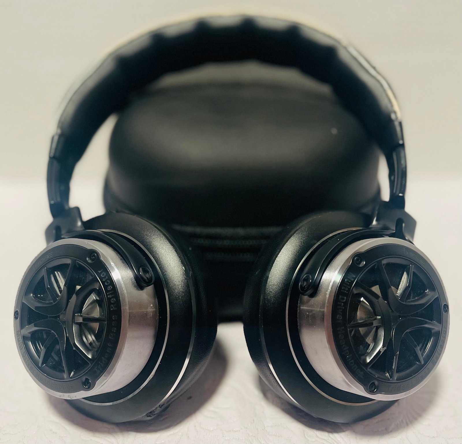 1MORE Triple Driver Over Ear Headphones Preowned!!