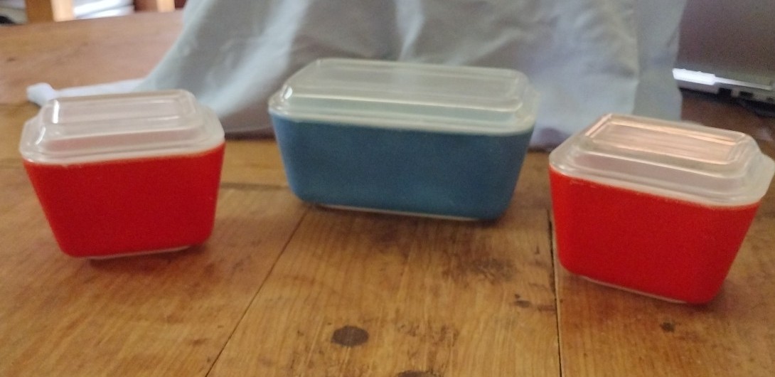 Ice box bowls