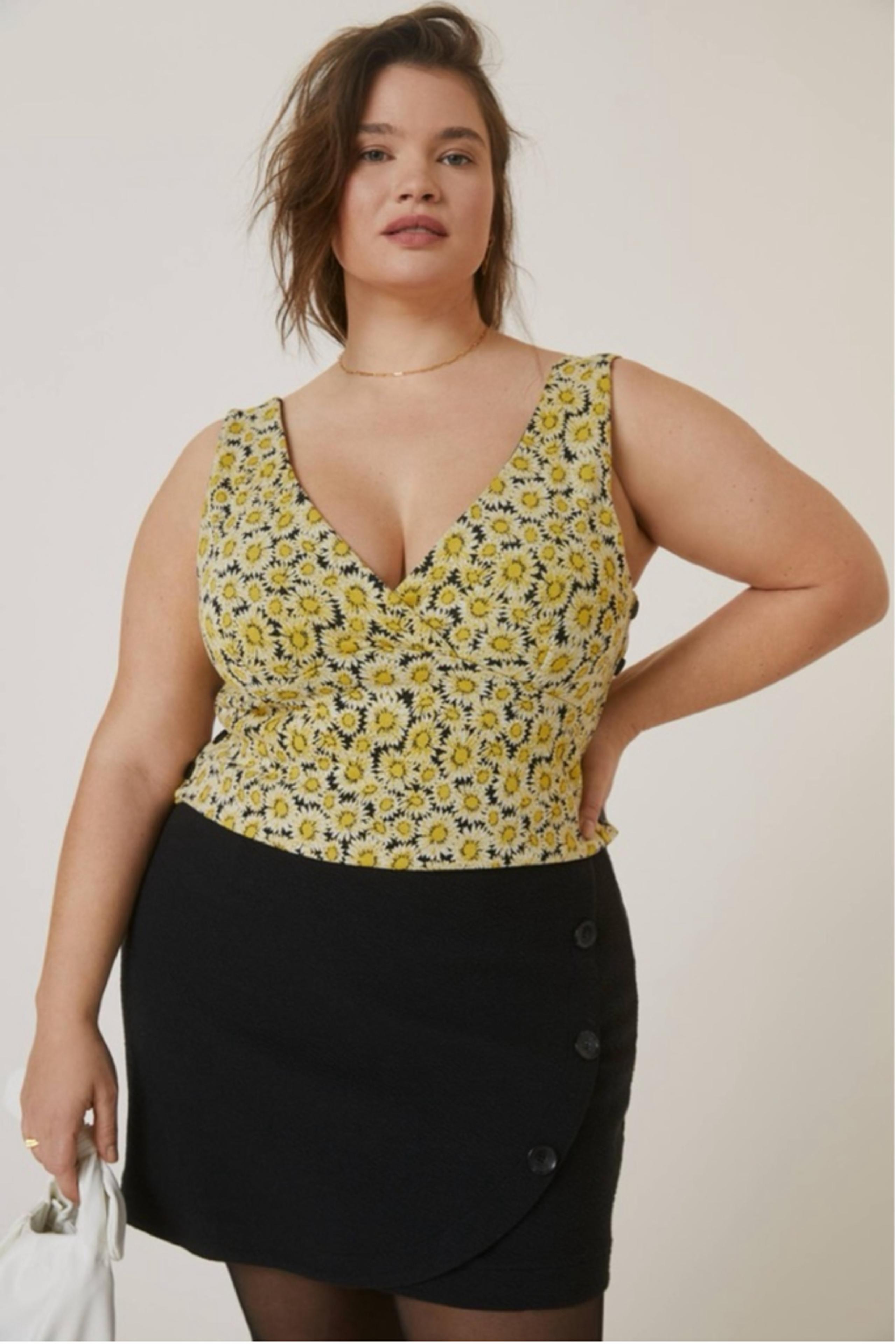 NWT Anthropologie Maeve Button Side Tank Top Size M Floral