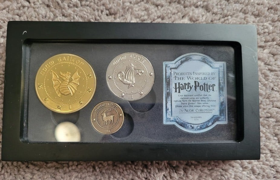 Harry potter Noble coin collection