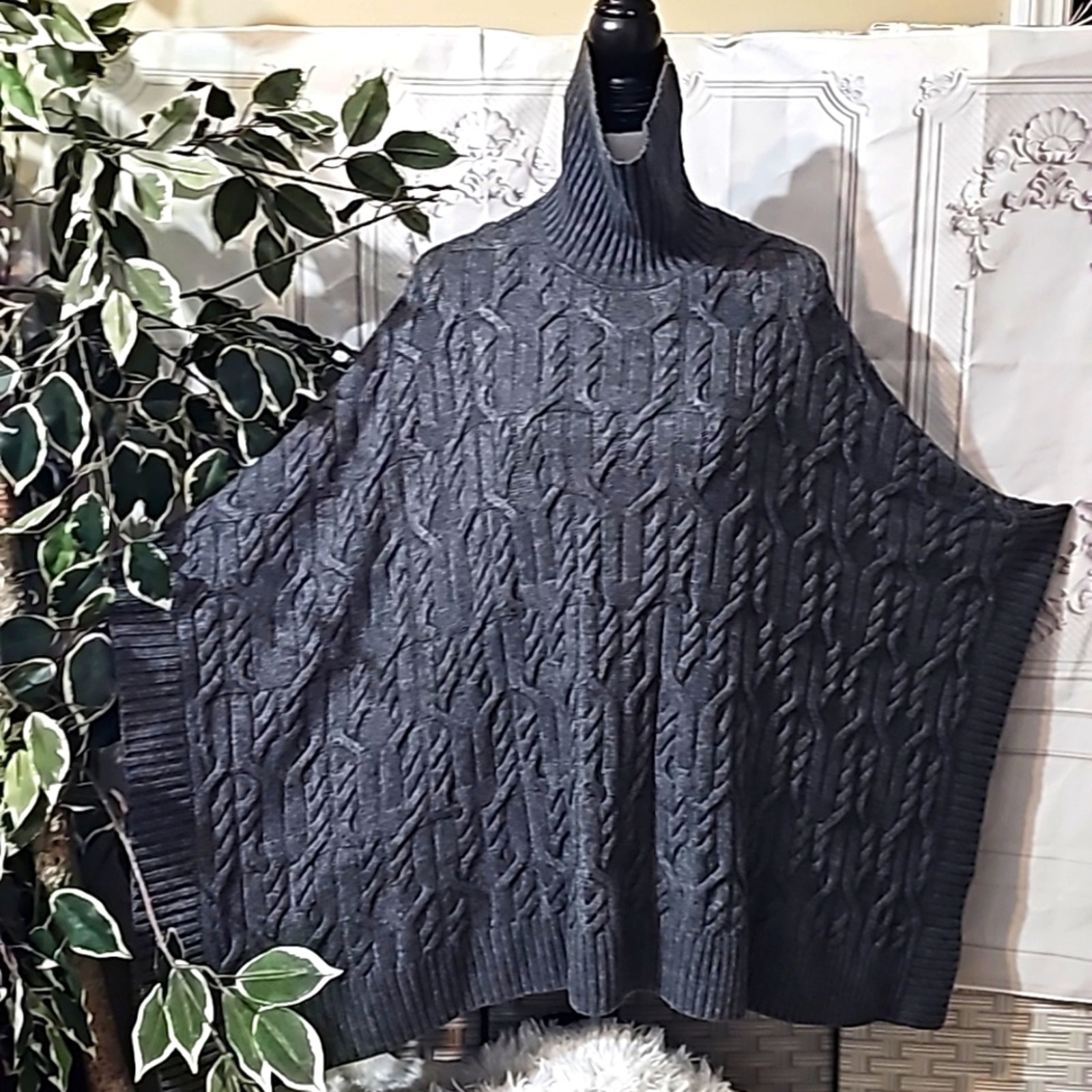 Brooks Brother Gray Cable Merino Wool Blend Turtleneck Cape/Poncho