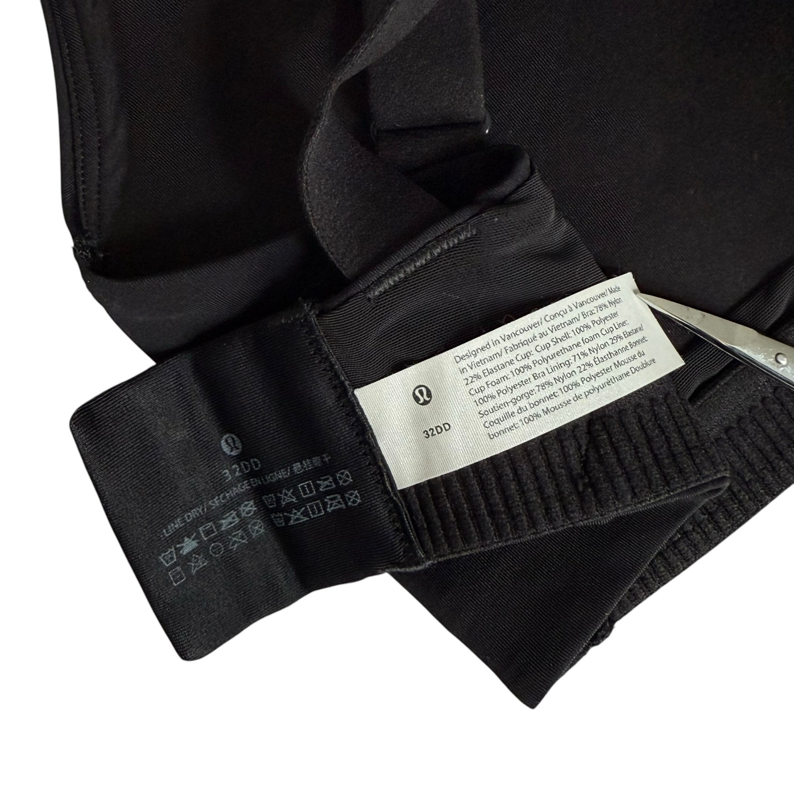 Lululemon Energy Bra High Support Black Sports Bra Size 32DD - detail