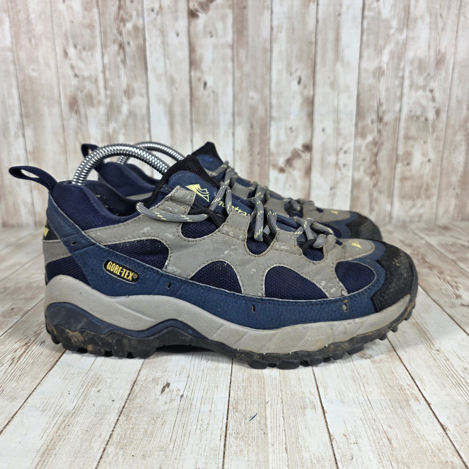 Montrail Gore-Tex Trail Hiking Shoes Waterproof Women's Size 9