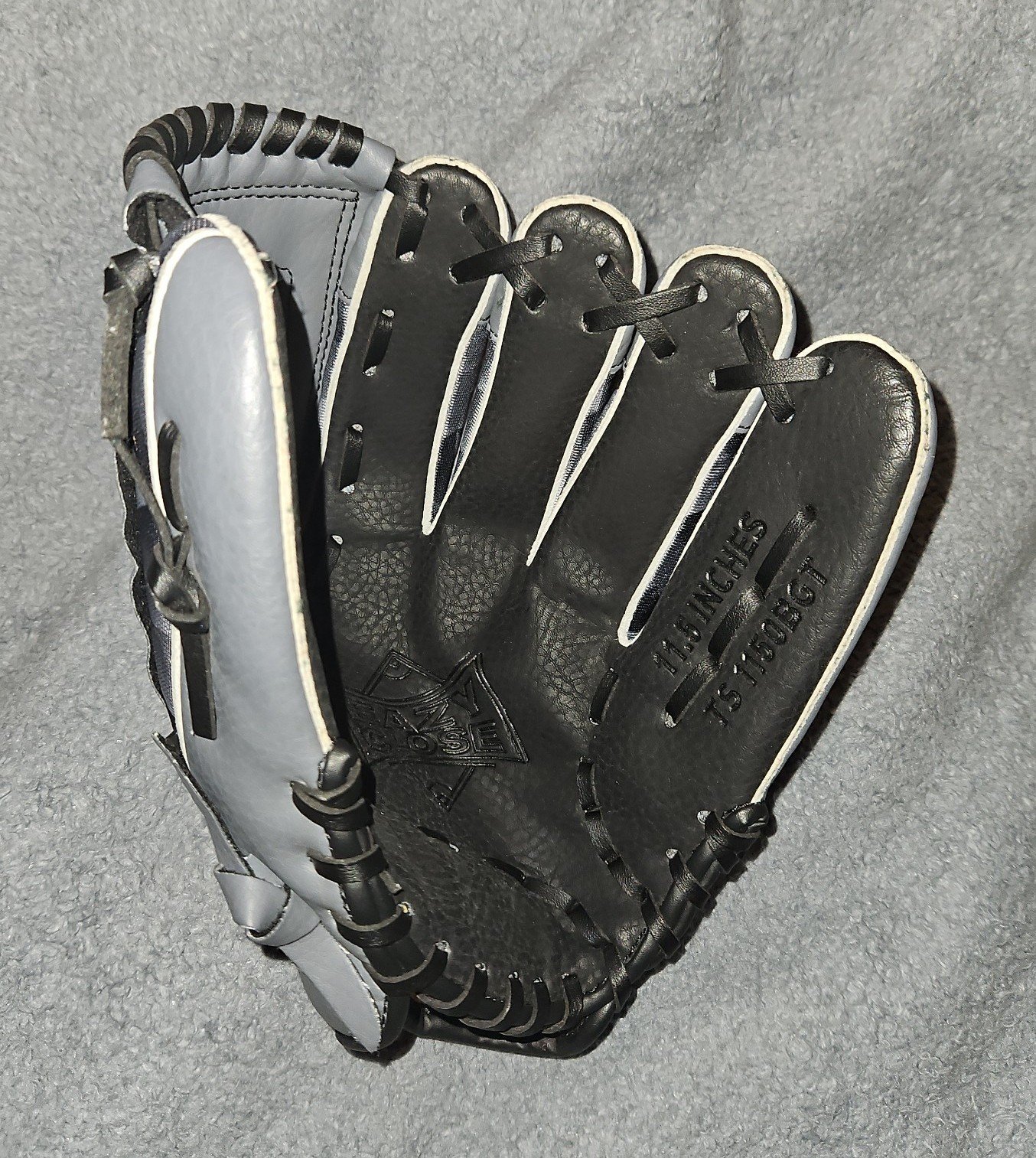 ADIDAS Easy Close #TS1150BGT 11.5 Youth Gray Camo Fielders Baseball Glove LH