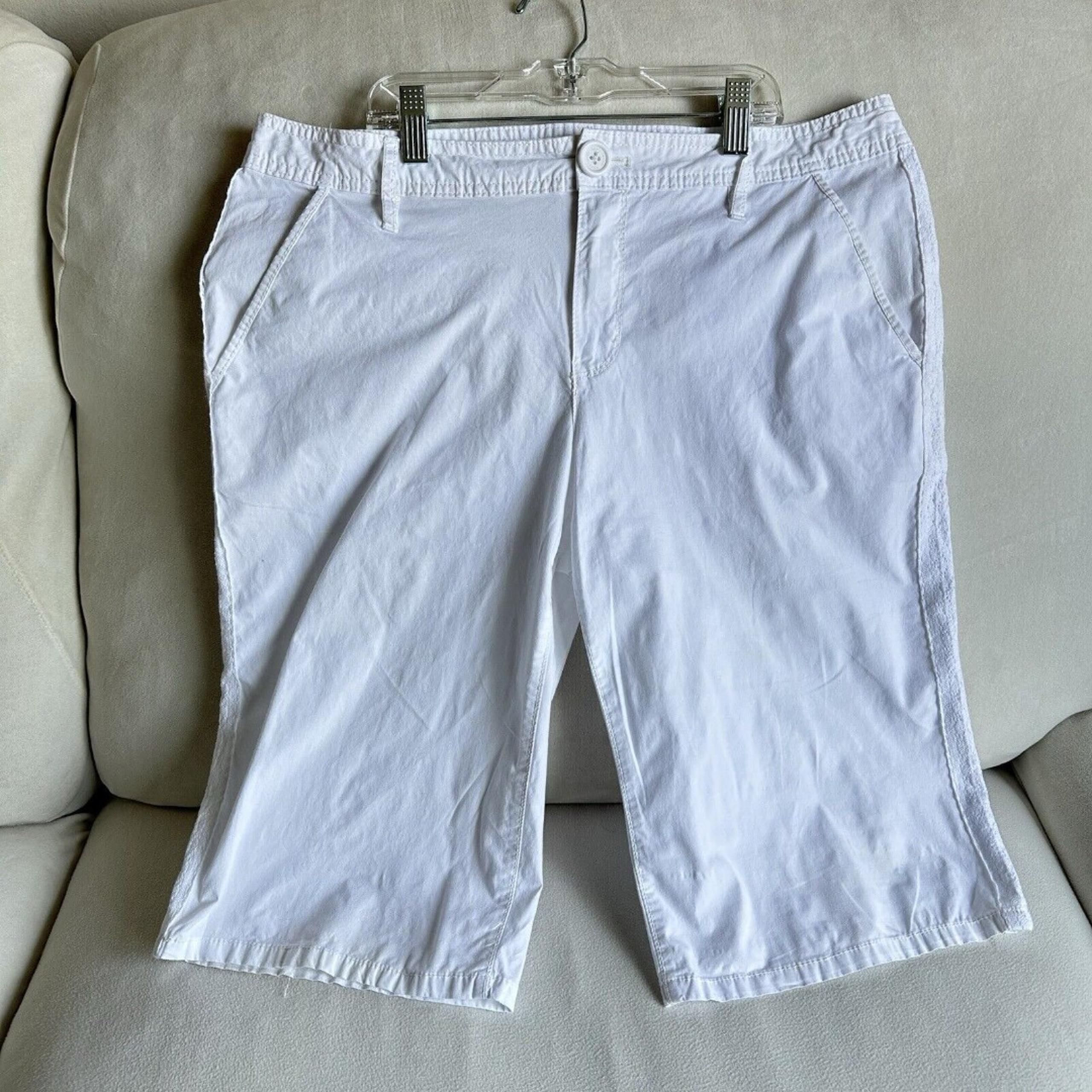 DKNY JEANS Womens White Cotton Bermuda Shorts  Cuffed Size 12