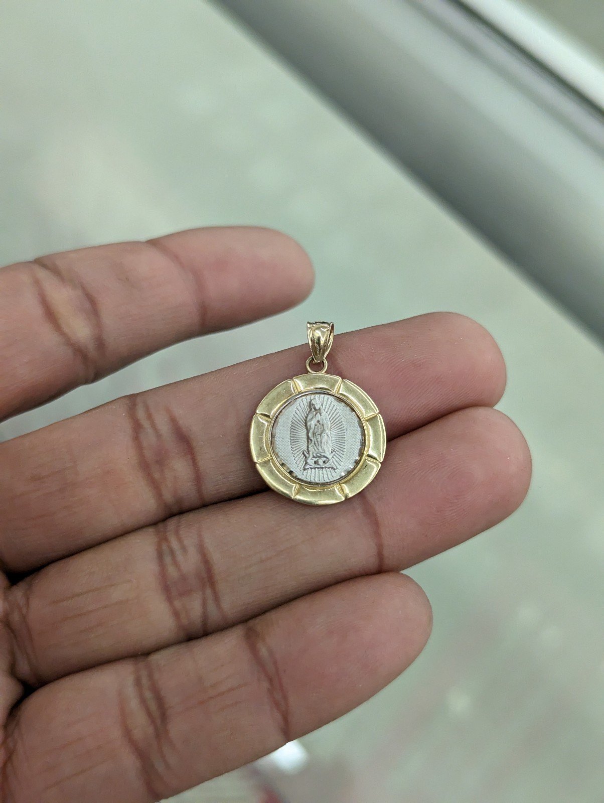 10kt Real Gold Virgin Mary Pendant