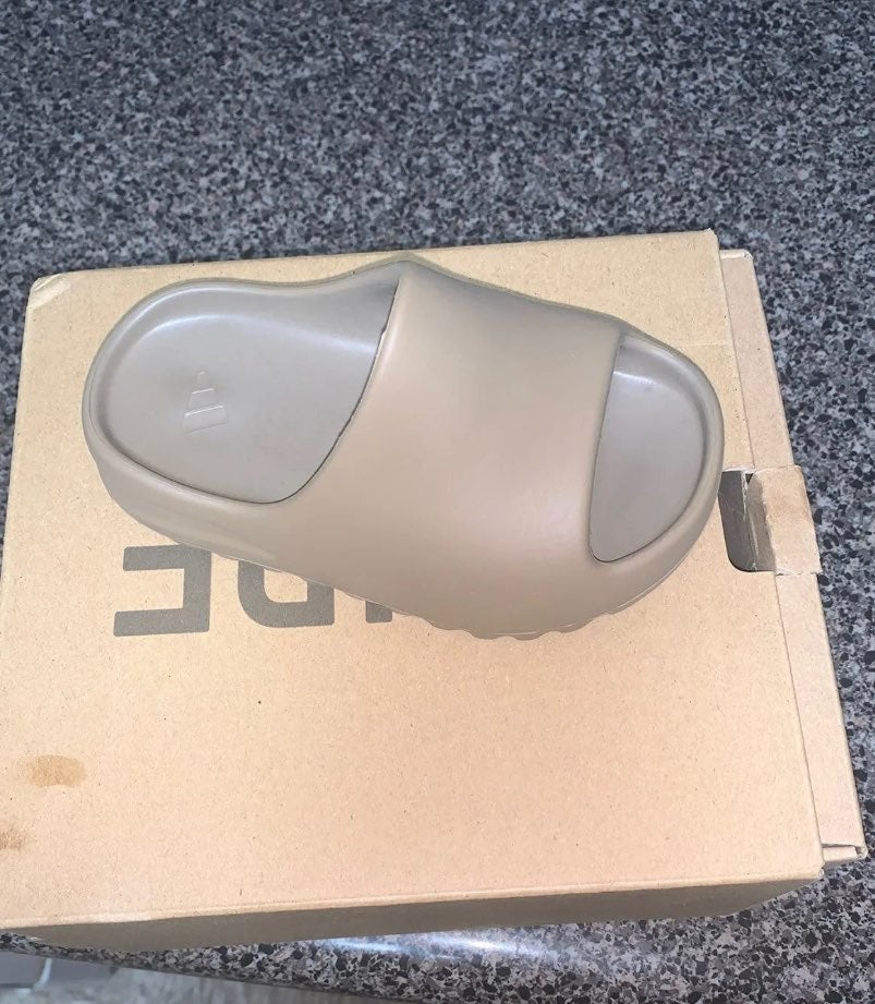 Yeezy slides 8 kids