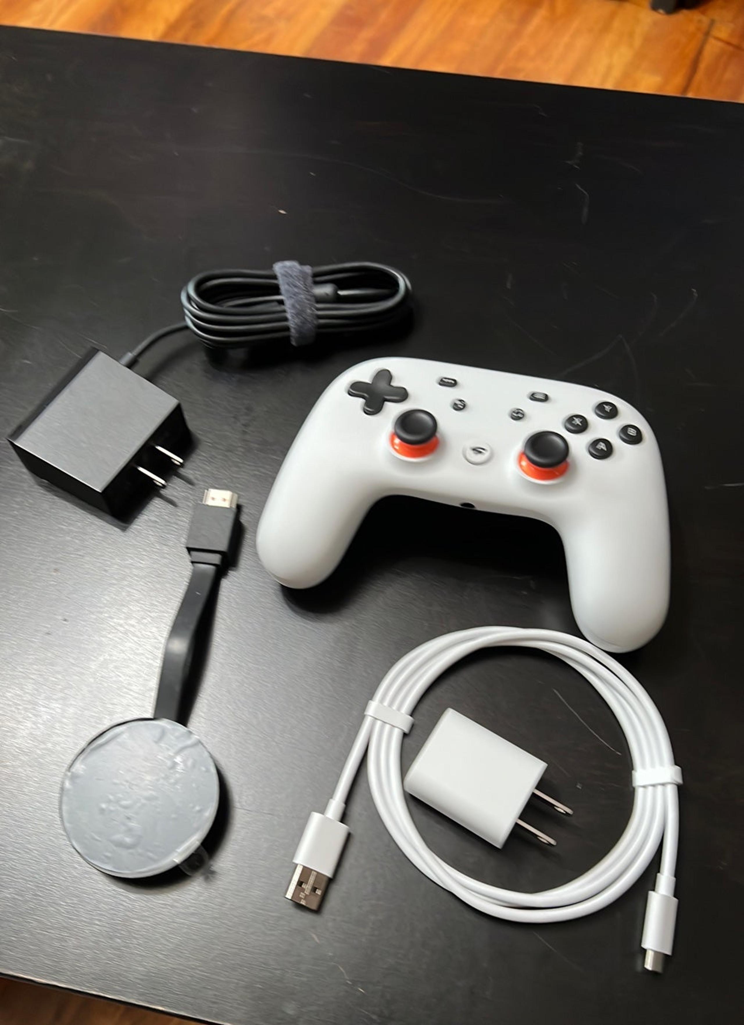 Google Stadia Premiere Edition w/ Stadia Controller + Google Chromecast Ultra~2