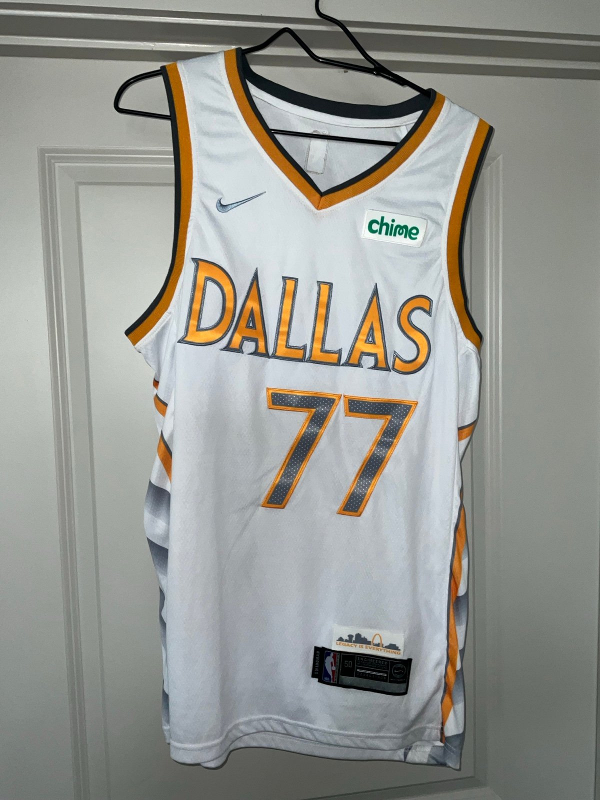 Luka Doncic Dallas Mavericks Nike City Edition Swingman Jersey Men's Size 50 L