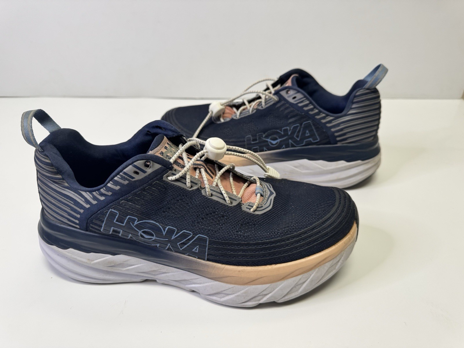 Hoka One One Bondi 6 Road Running Shoes Women's Size 9 Navy Blue Peach
