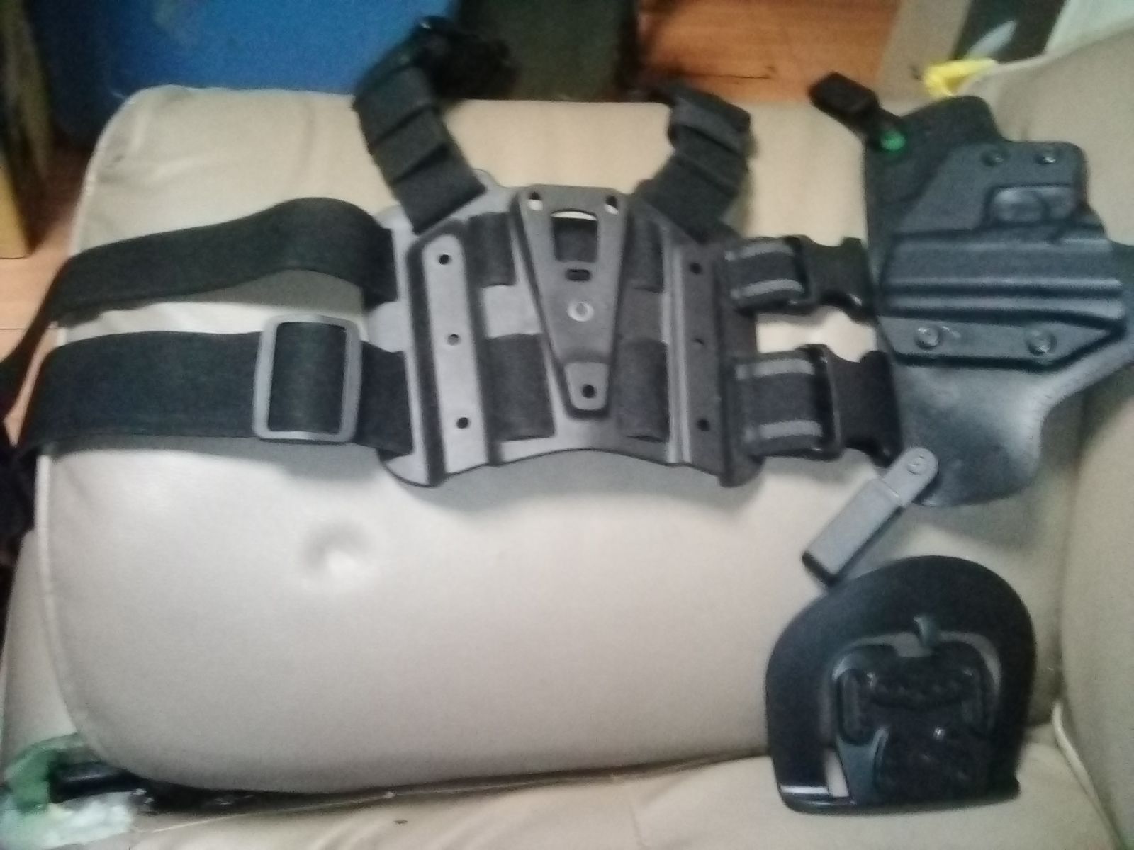 ALIEN /BLACK HAWK GEAR