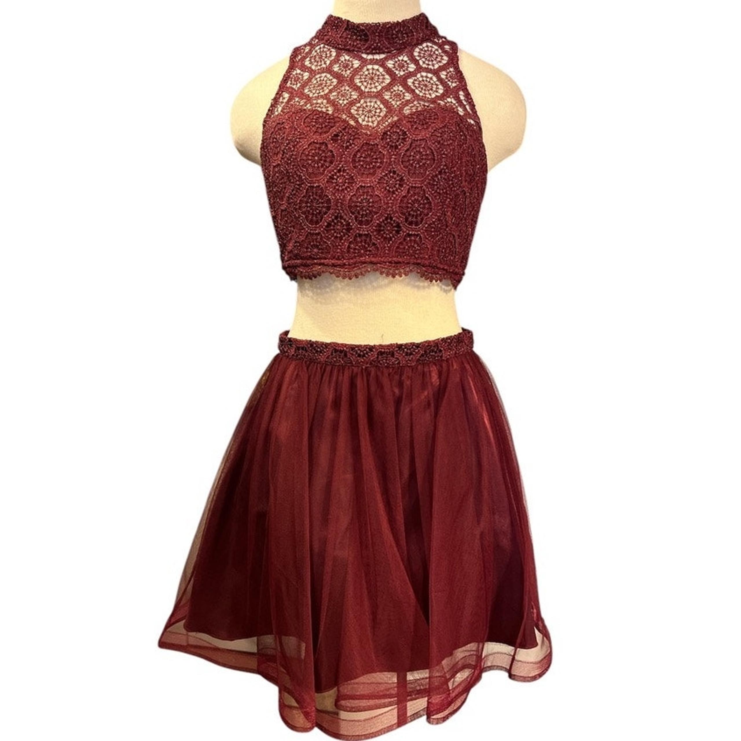 Sequin Hearts 2 Piece Formal Mini Skirt Crop Top Set Size 9 Burgundy Lace Cruise