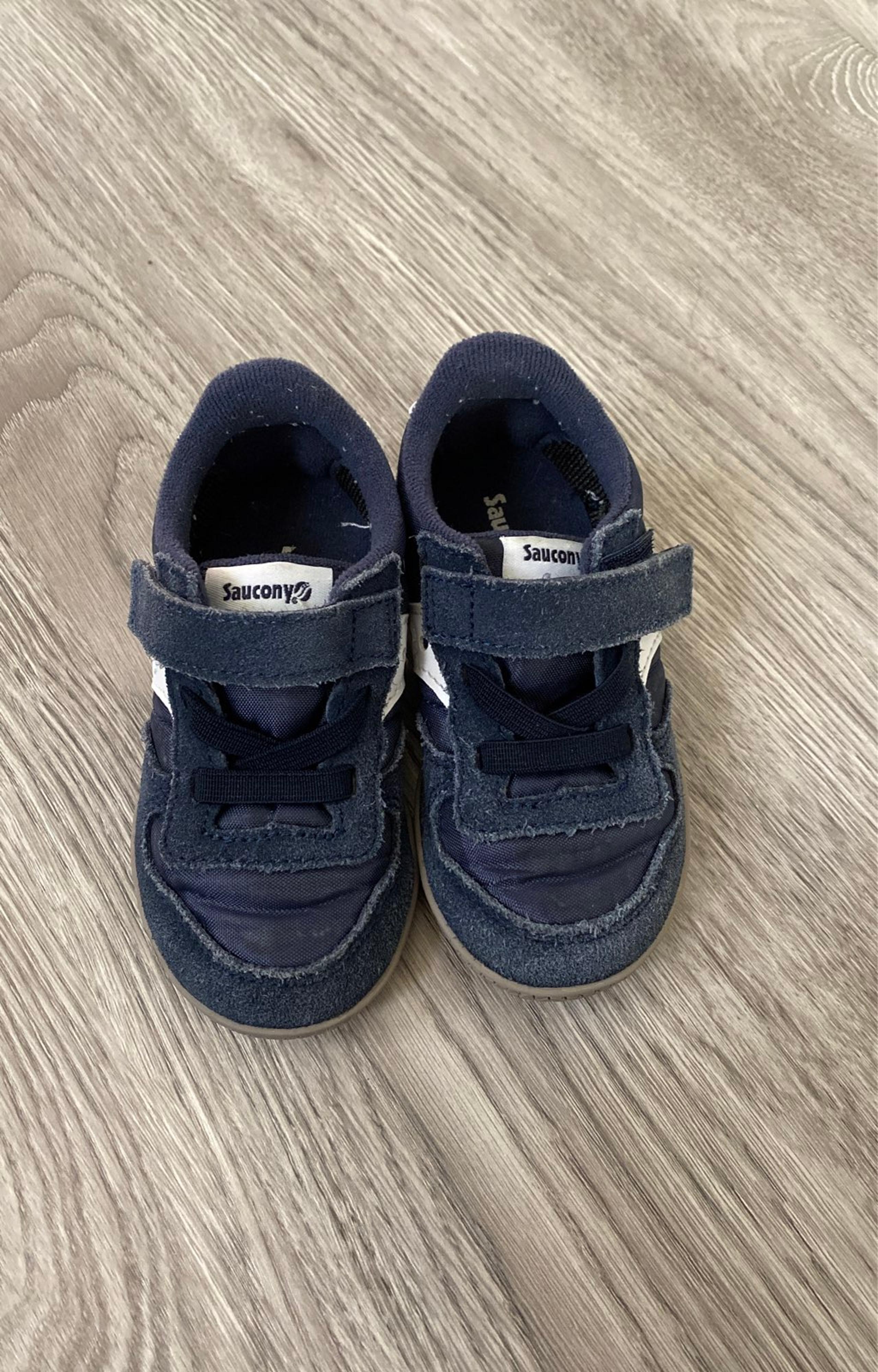 Saucong Bullet Jr. Sneaker