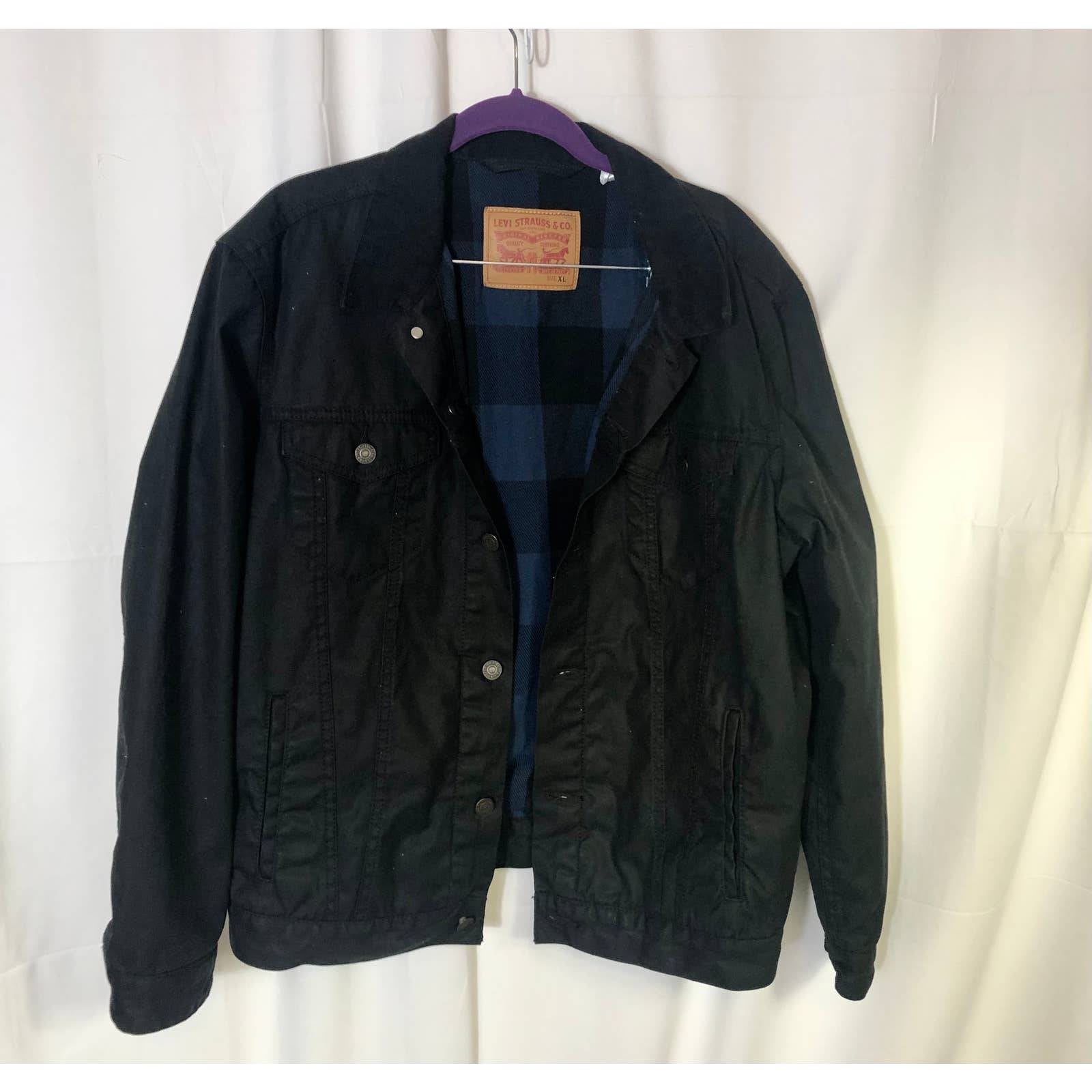 Levi's Black Trucker Jacket size XL NWOT