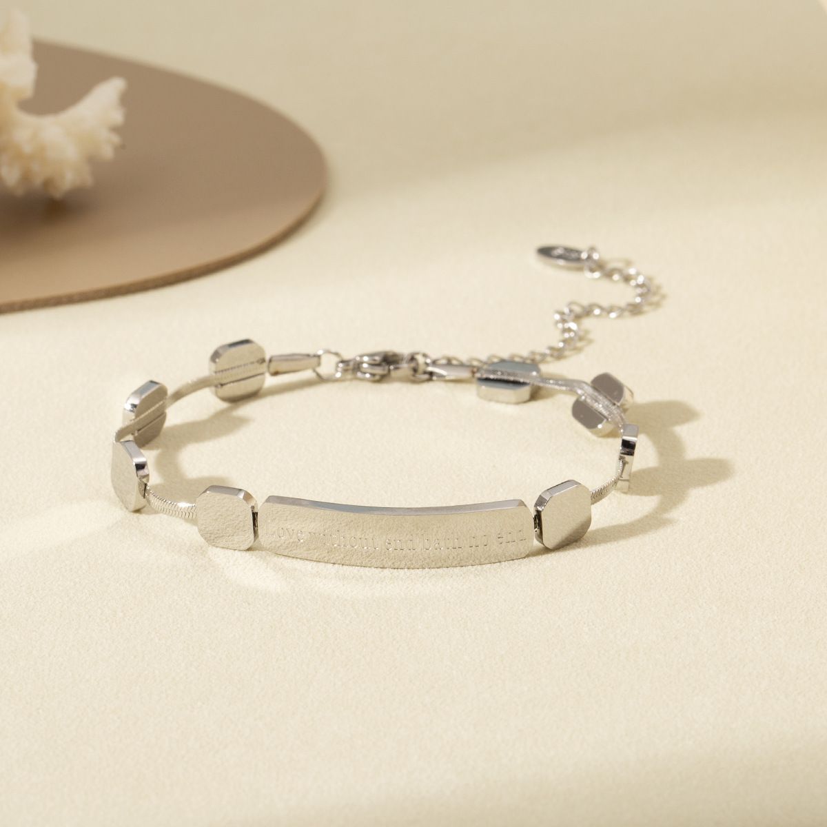 New trendy long chain bracelets for men and women in unisex titanium steel with