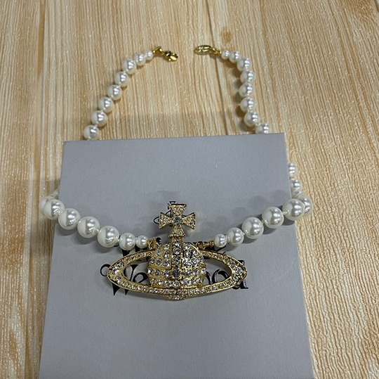 Vivienne Westwood LARGE Bas Relief Pearl