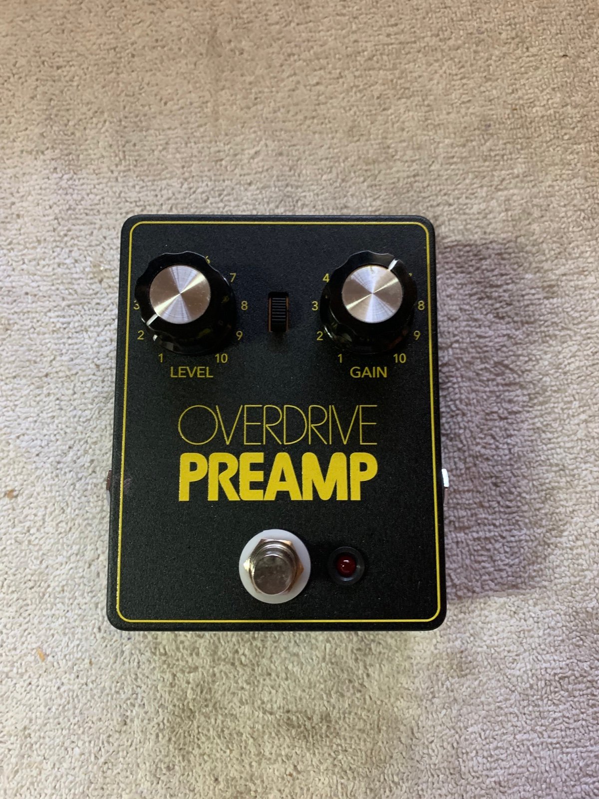 JHS OP Overdrive Preamp 9-Volt Guitar Effects Pedal Open box no original box