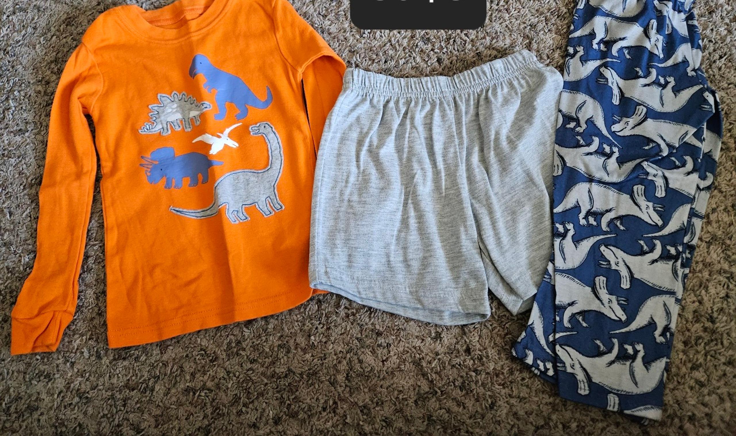 Dinosaur pjs - Carter's
