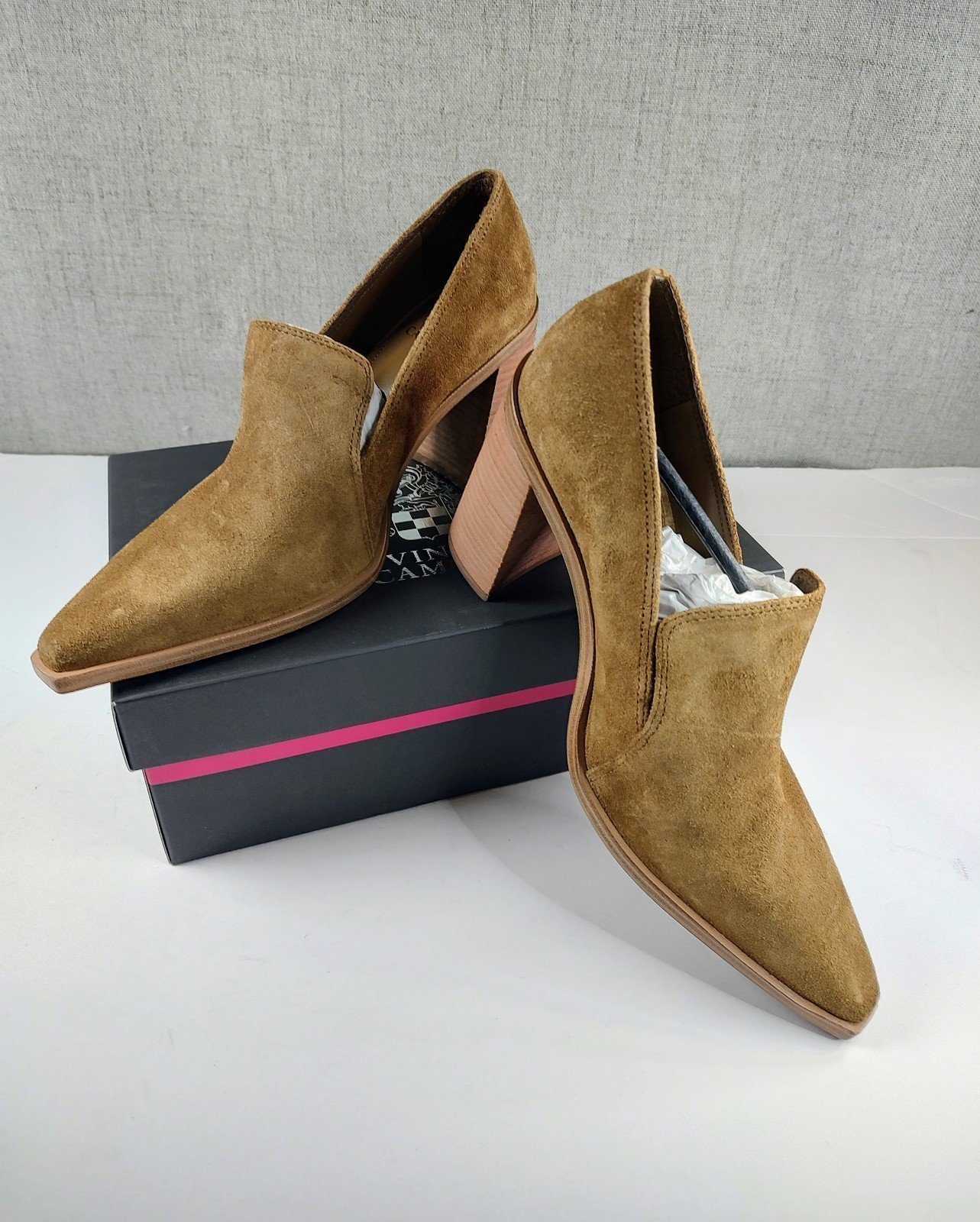 Women Vince Camuto Wevenly Sandy Brown Size 11M Pumps Old Money Loafers