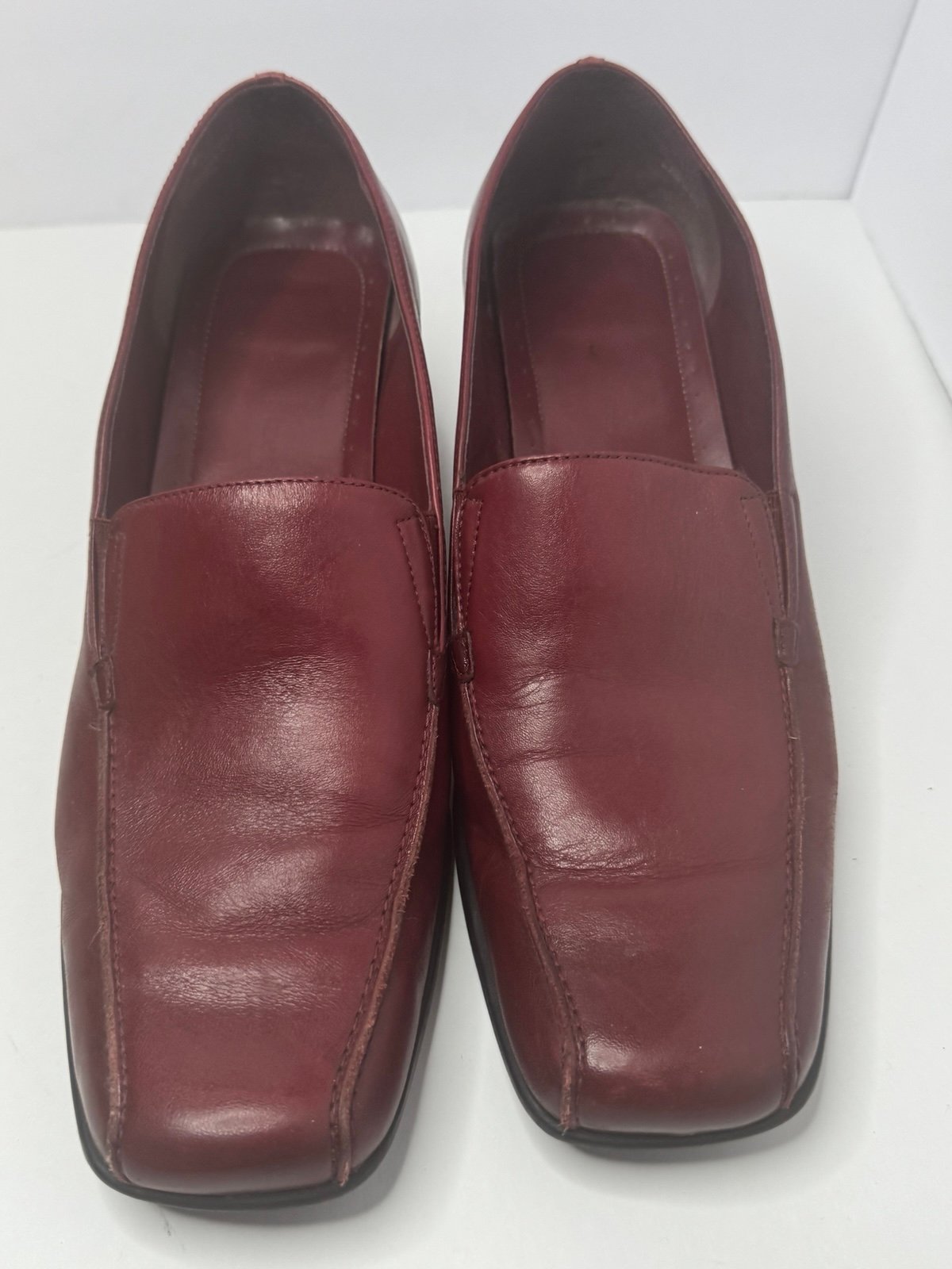 Naturalizer Red Leather Slip-Ons Size 9.5M