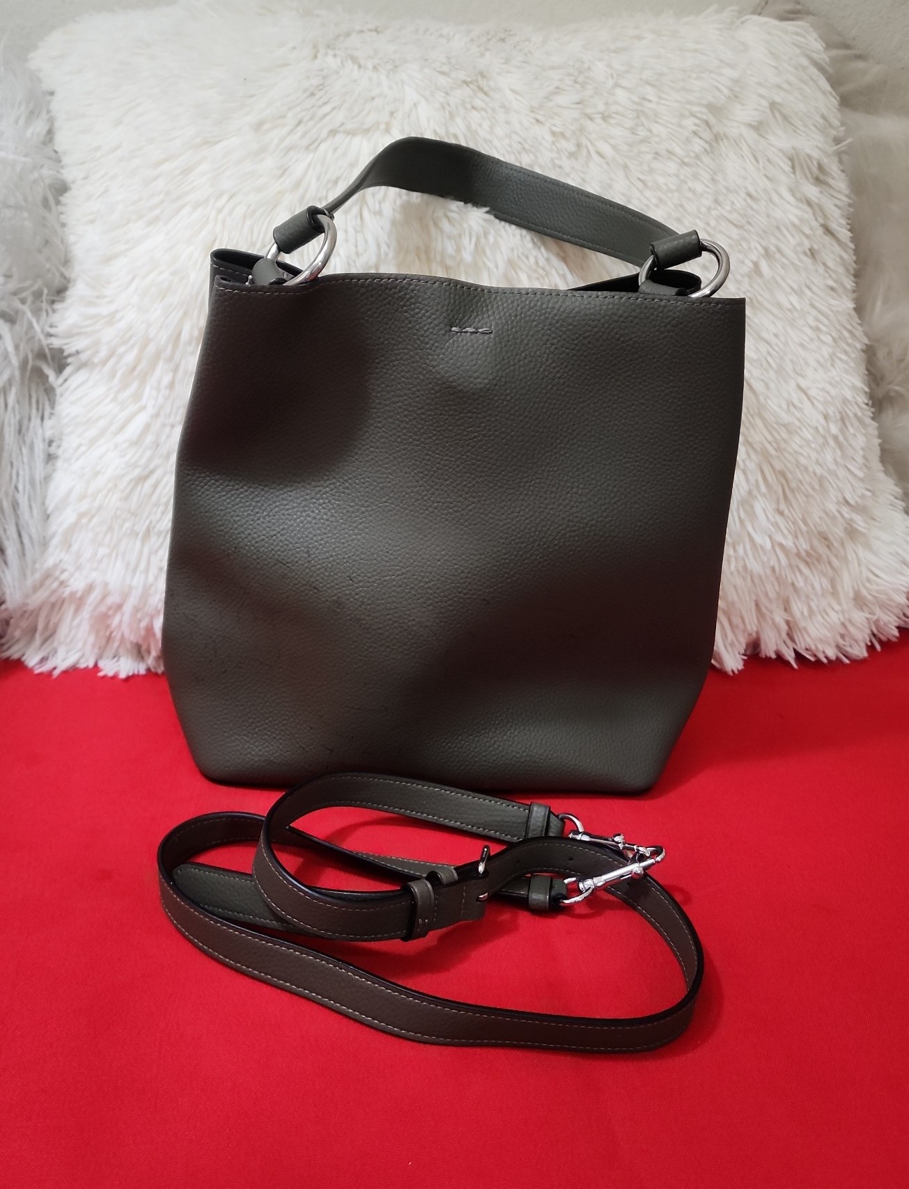 COACH TOWN BUCKET BAG