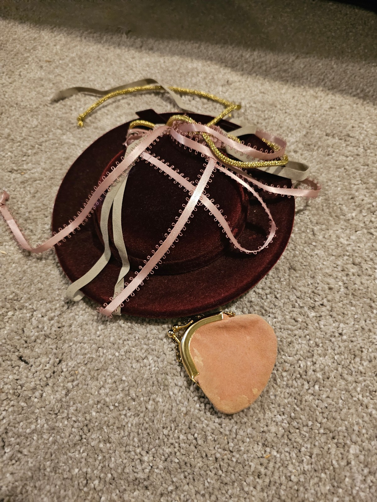 American girl Samantha hat and purse
