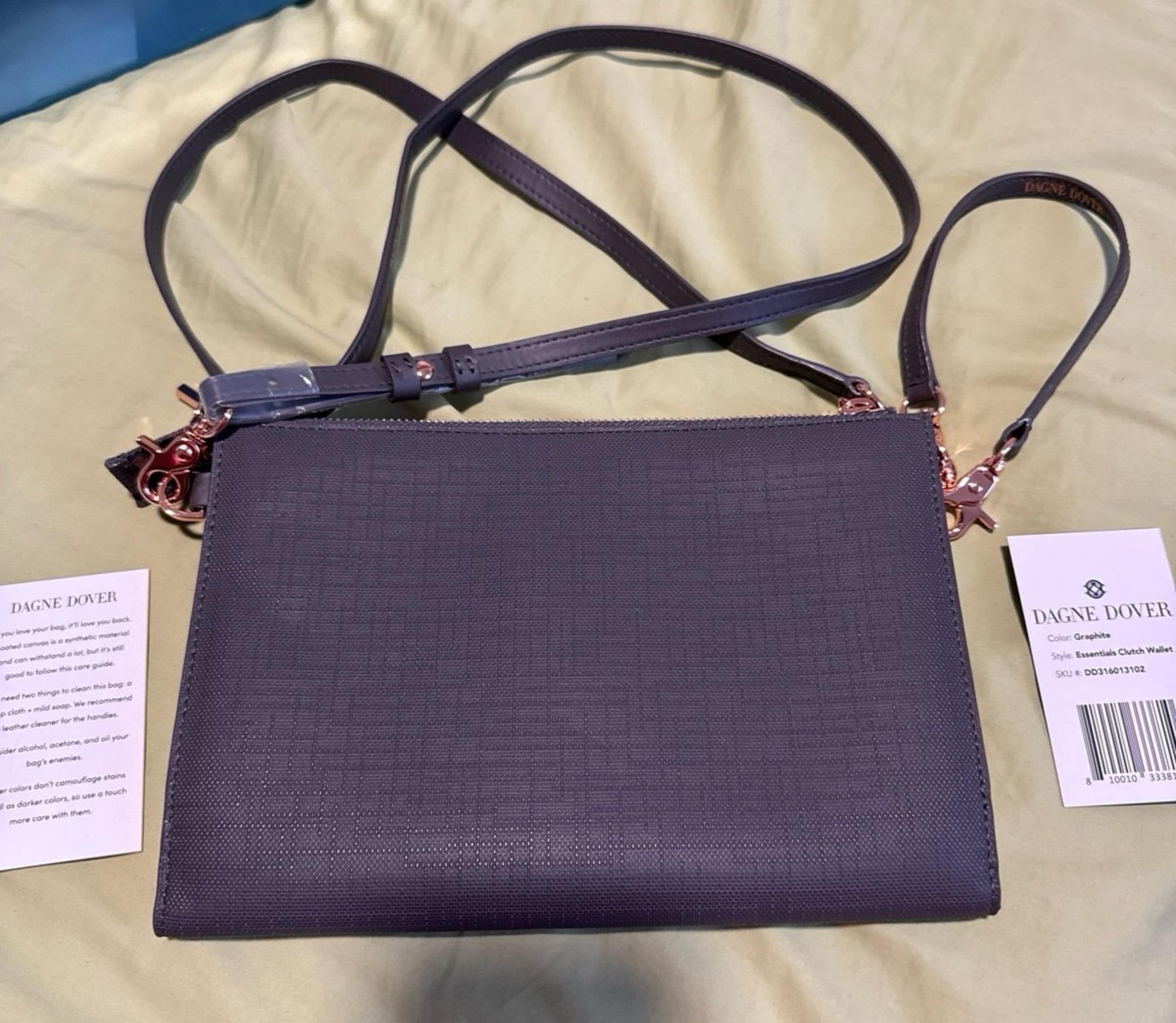 Dagne Dover Crossbody wallet