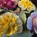 GORGEOUS AYNSLEY PORCELAIN FLORAL BOUQUET IN SEASHELL VASE FIGURINE SOLID