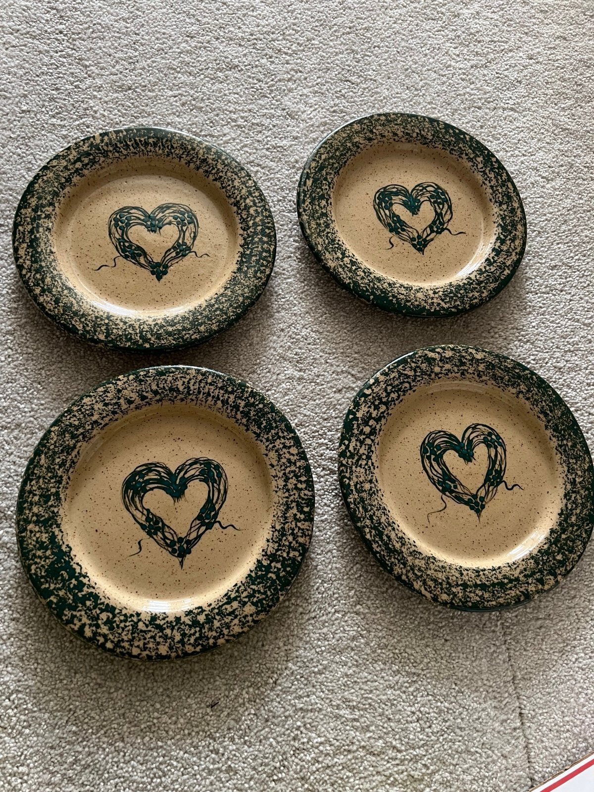 Three Rivers Pottery Pie Plate Set