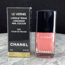 Nail Colour Chanel 741 Fleur De Pecher Longwear 0.4 oz (877 / Mx-26)