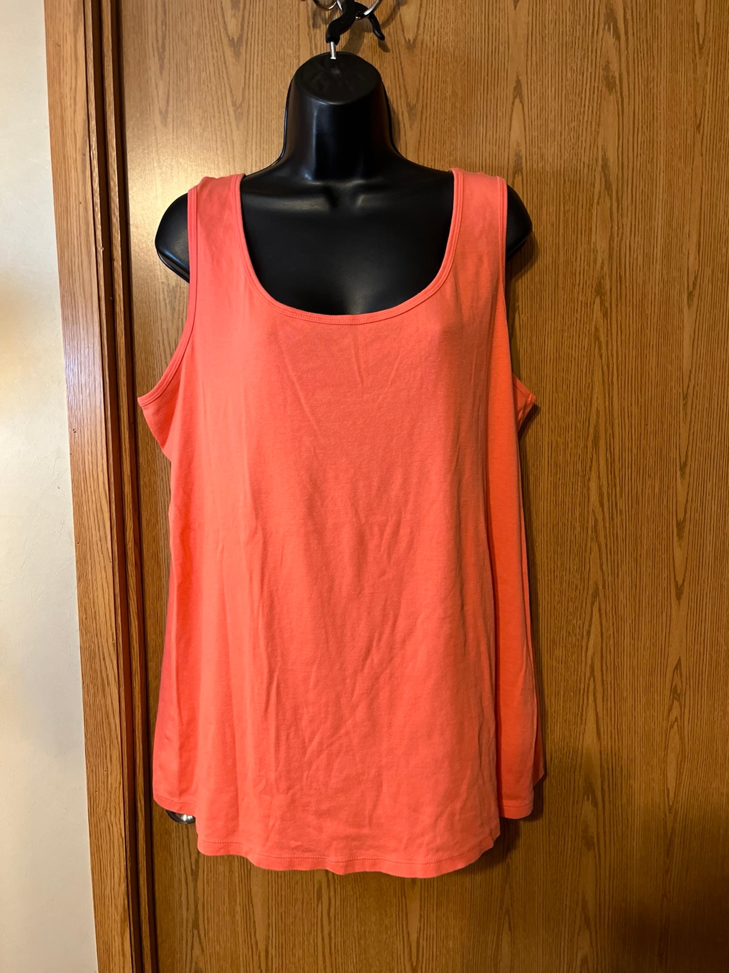 Women’s plus size Tank Top size 3X