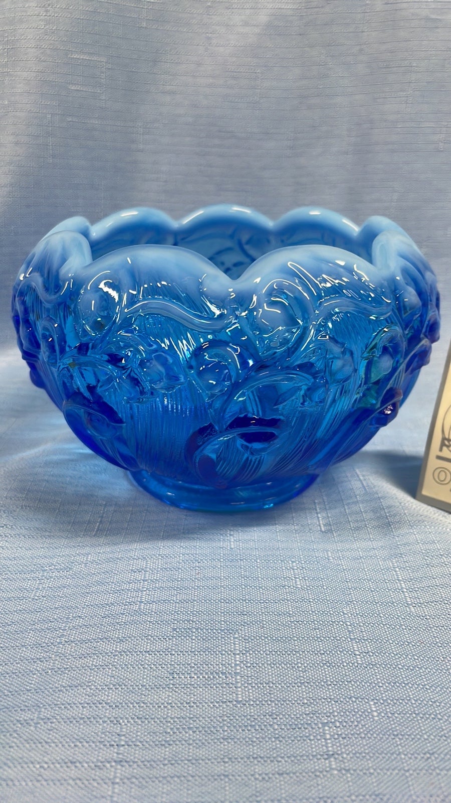 Fenton 8453 outlet BX Sapphire Blue Opalescent 5½