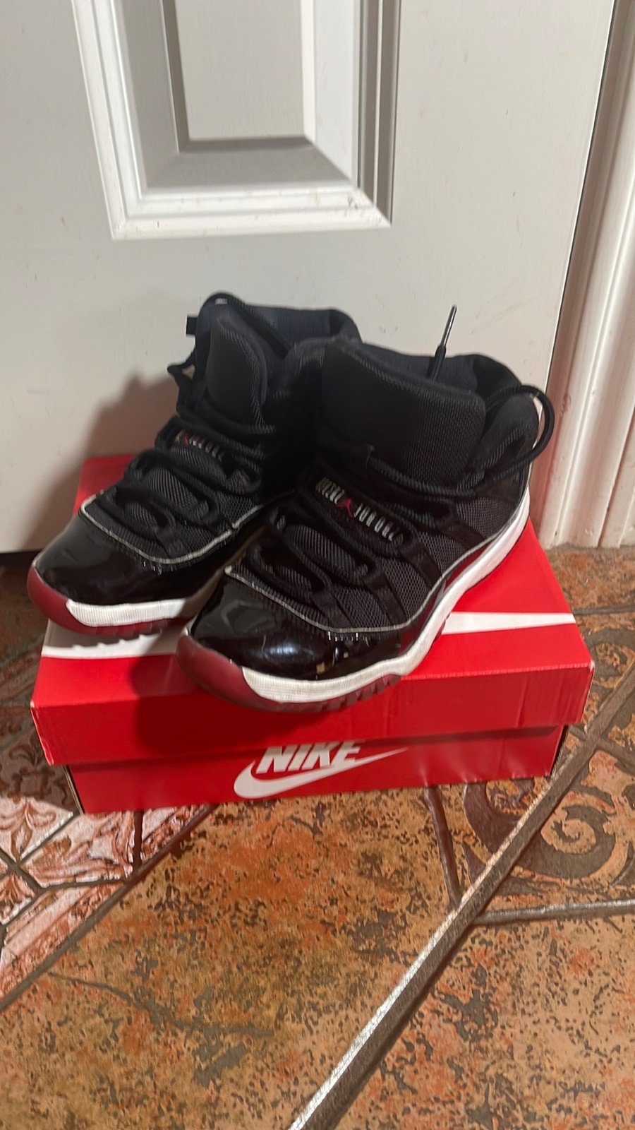 Kids Jordan size 2