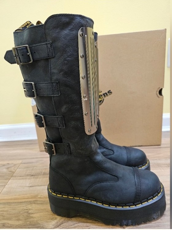 New Dr. Martens JADON MAX BOOT HI BUCKLE GRD PLATFORMS