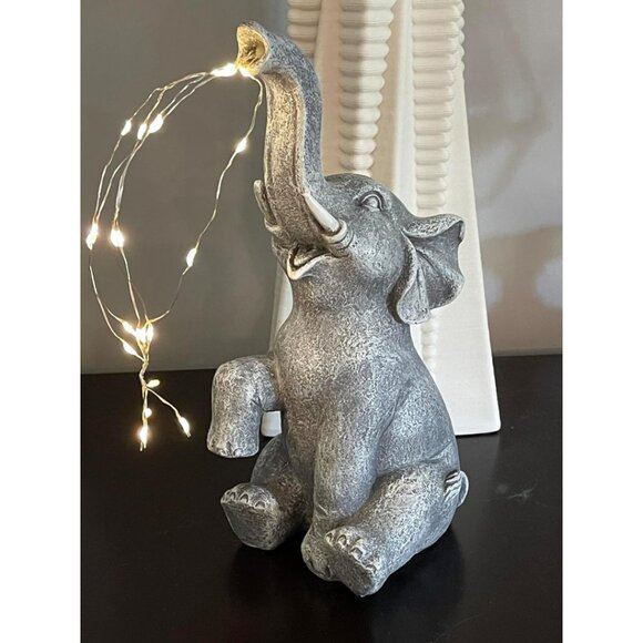 New Outdoor Elephant Statue with Solar Lights Decoration for Garden Yards Lawn