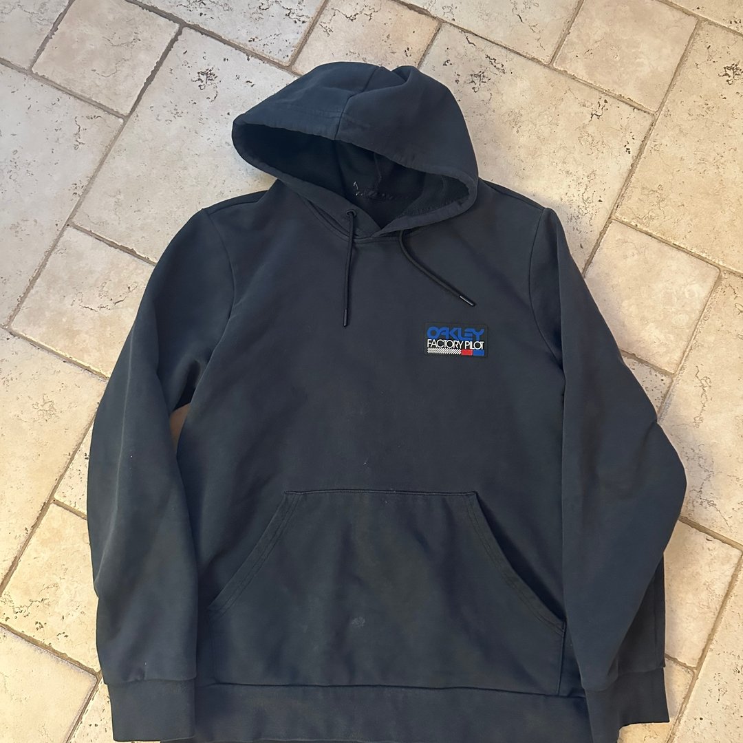 Oakley Factory Pilot Vintage Y2K Black Hoodie Size Medium Sports Streetwear VTG