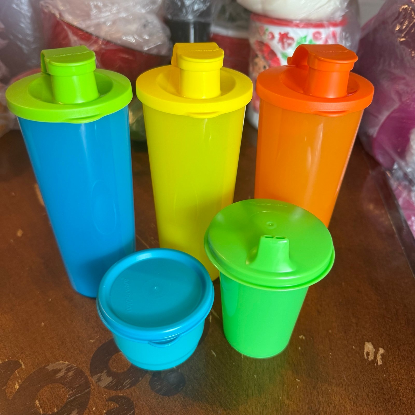 Tupperware Sippy Cups Bundle