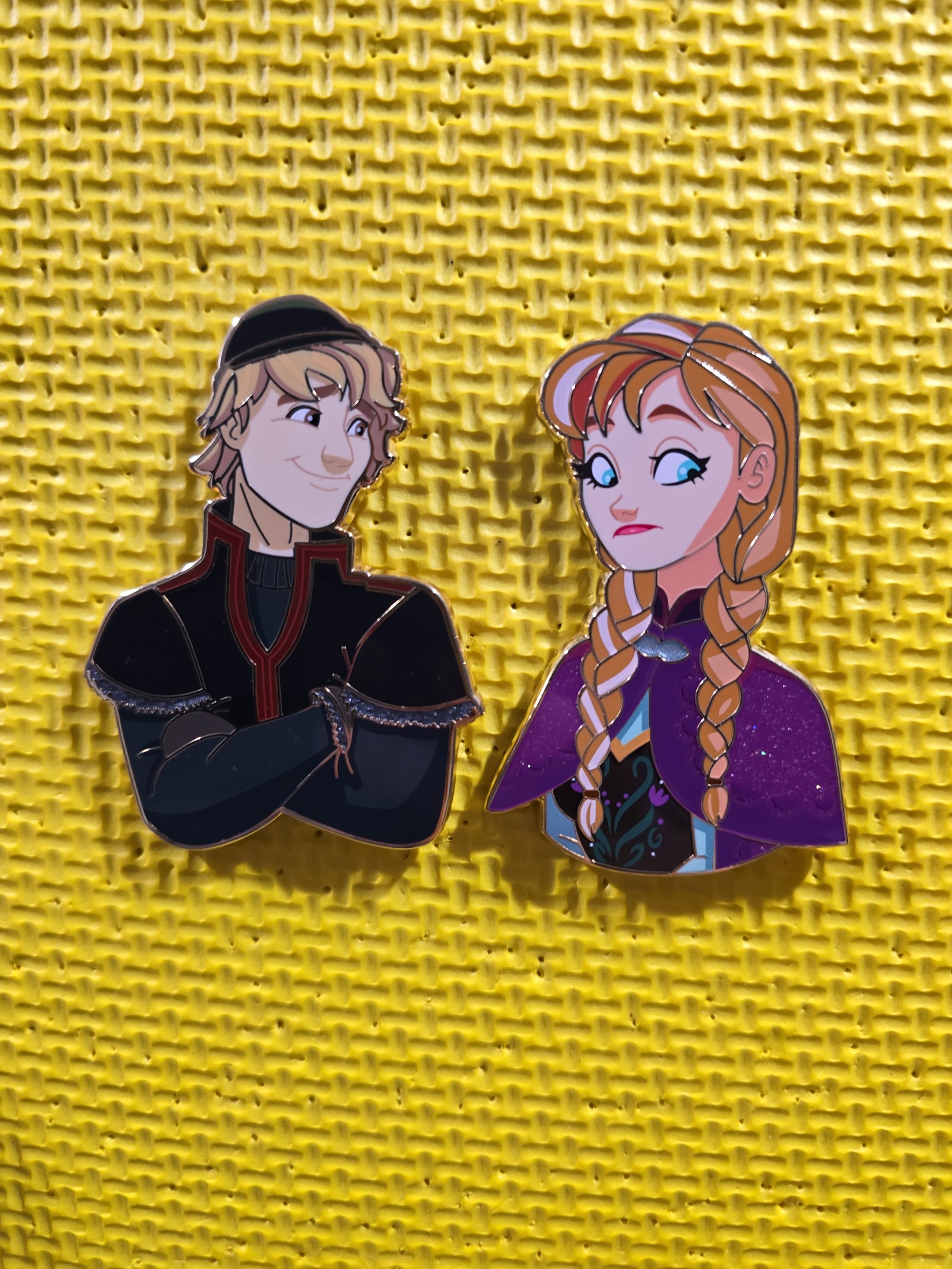 Anna and Kristoff Moody Babes Pin Set